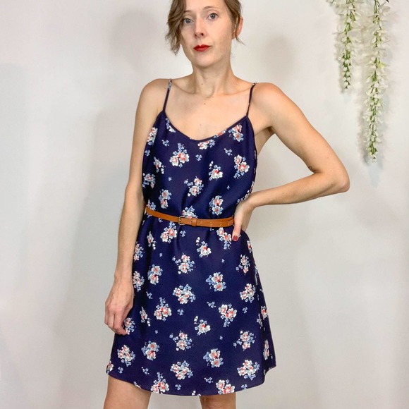 LIKELY Kinney slip dress Scattered Garden Floral 90s y2k spaghetti straps navy - Picture 6 of 12